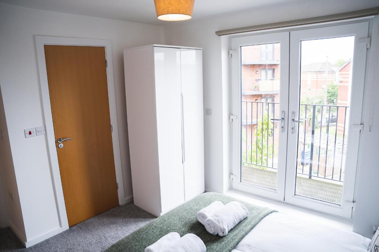 City Centre 2-Bed - New - Free Wi-Fi - Central Manchester Exterior photo